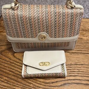 Cream and Tan Woven Shoulder Bag with Strap